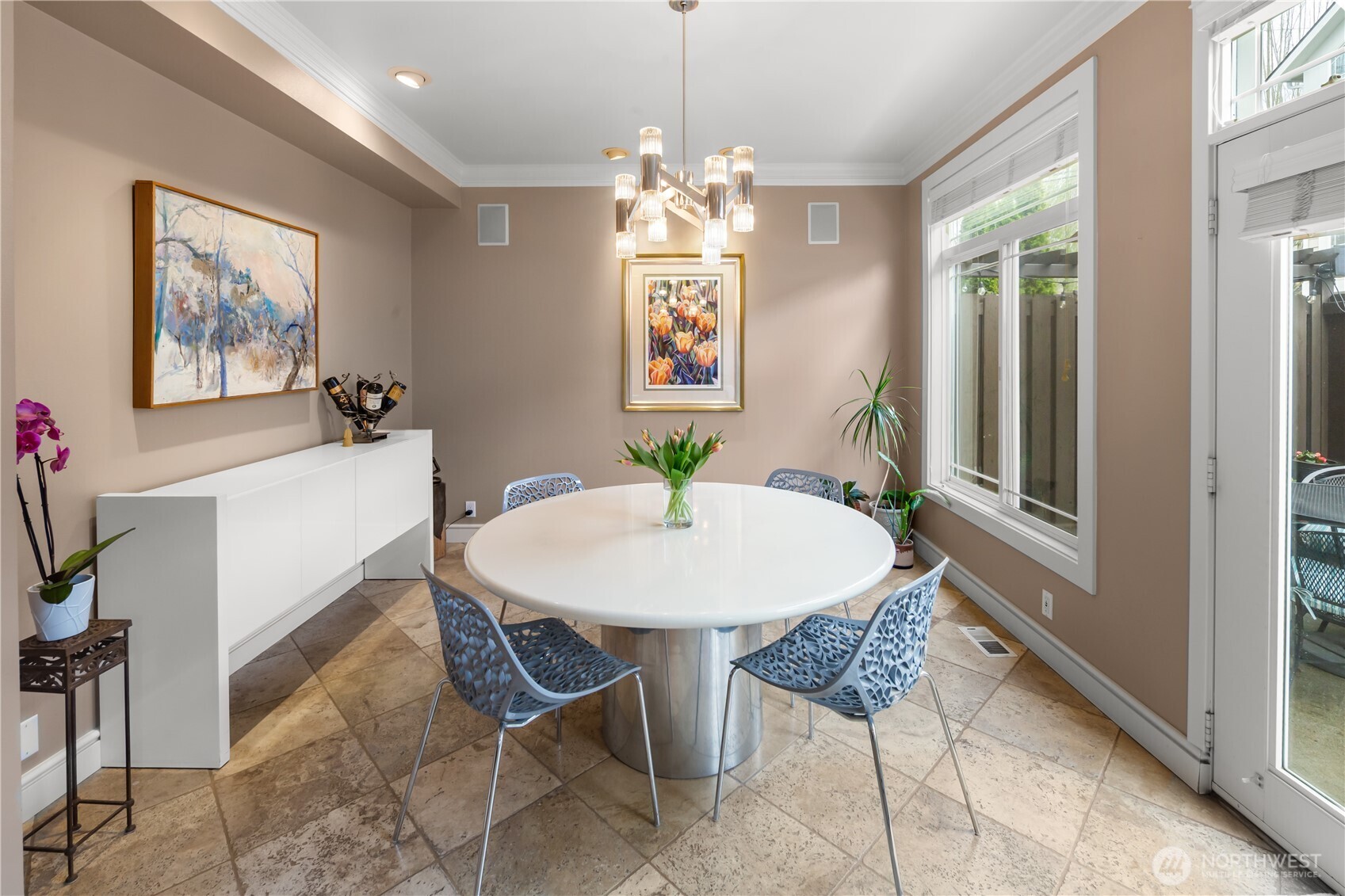 8630 113th Lane NE, Kirkland, WA 98033