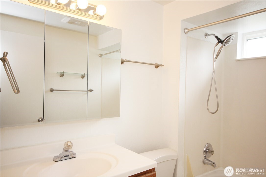 2413 SW Graham Street , Seattle, WA 98106