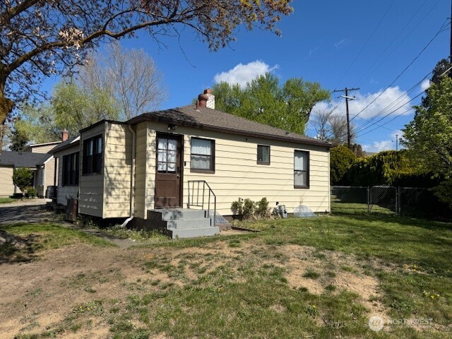4413 Terrace Heights Drive , Yakima, WA 98901