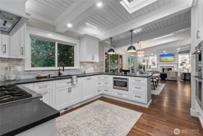 3227 103rd Place NE, Bellevue, WA 98004 - Photo 9