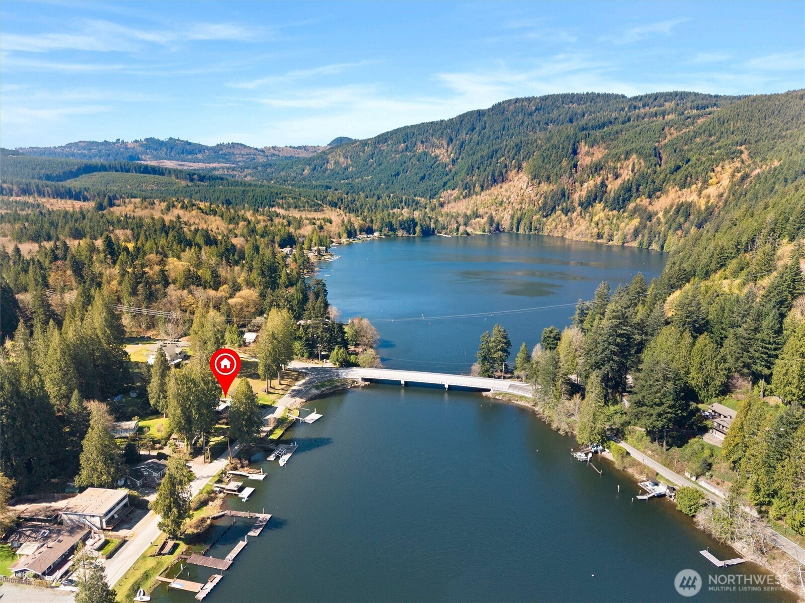 961 W Lake Samish Dr , Bellingham, WA 98229