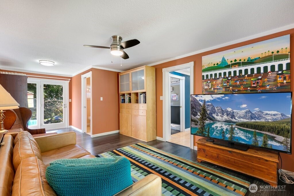 16533 34th Avenue NE, Lake Forest Park, WA 98155