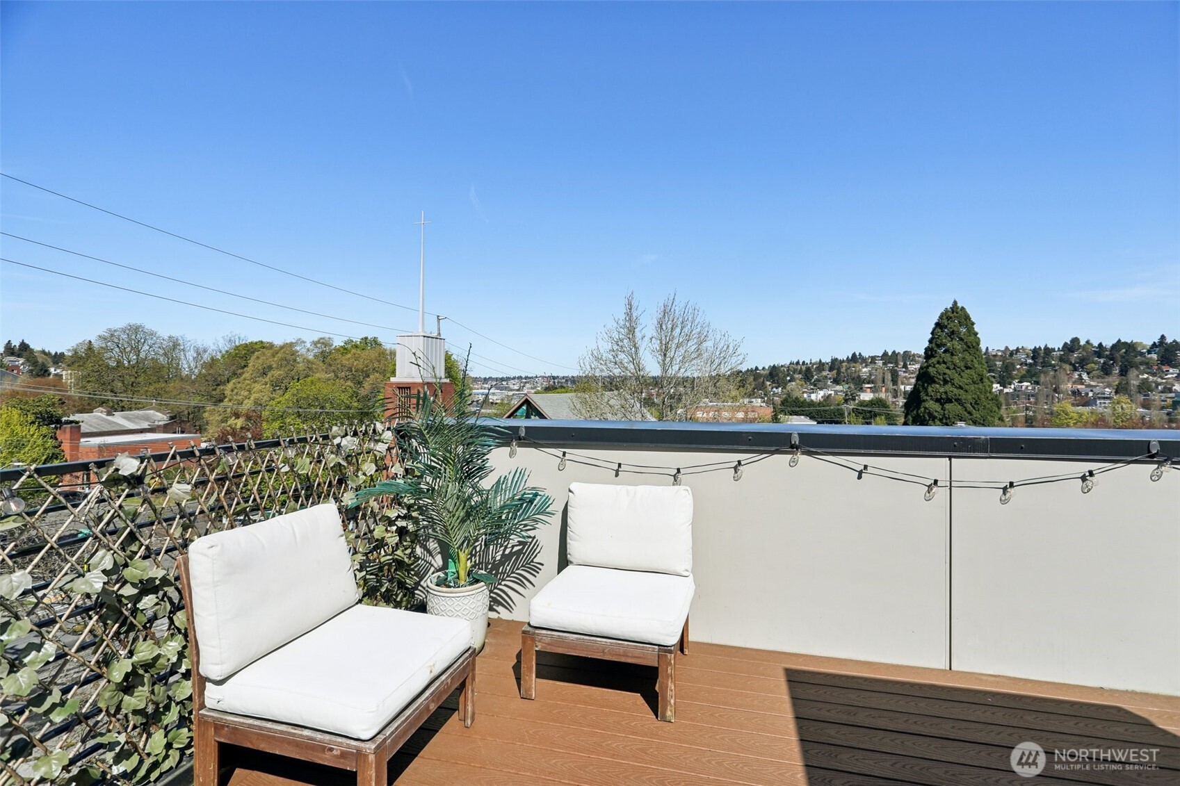 71 W Dravus Street , Seattle, WA 98119