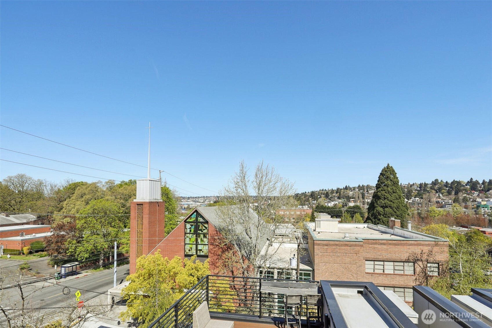 71 W Dravus Street , Seattle, WA 98119