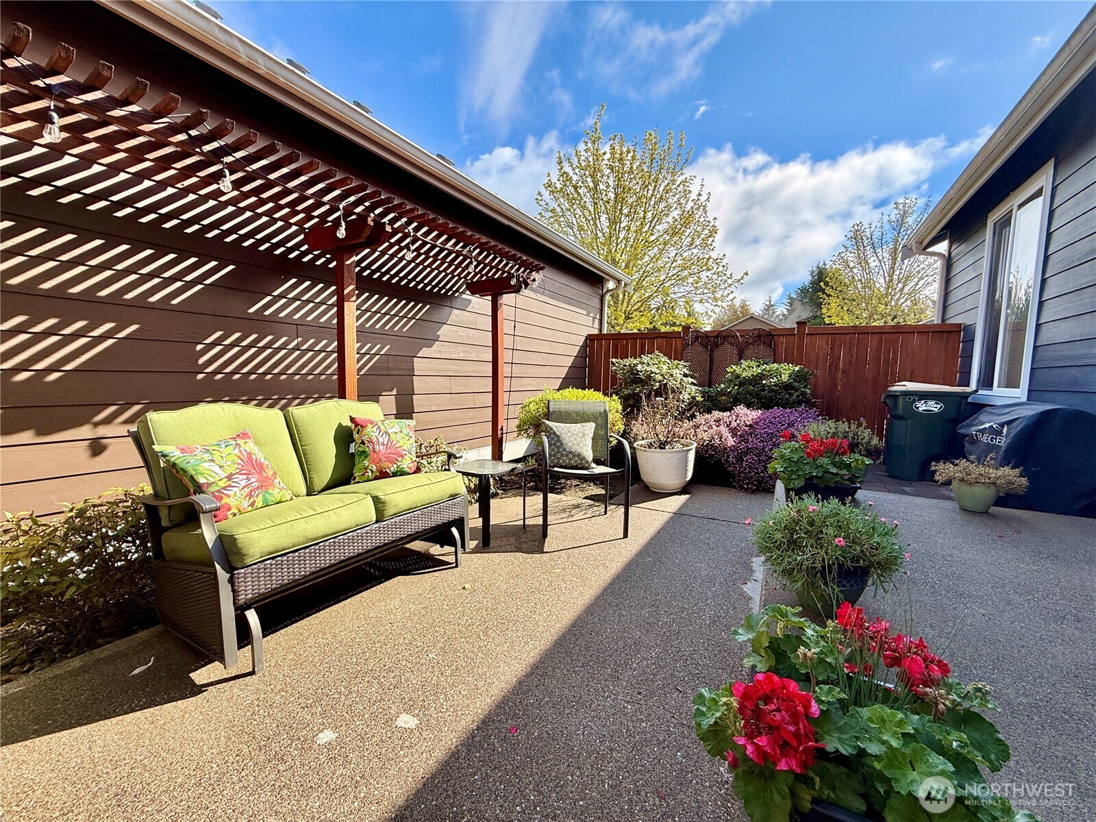 4709 Stonegate Street SE, Lacey, WA 98503