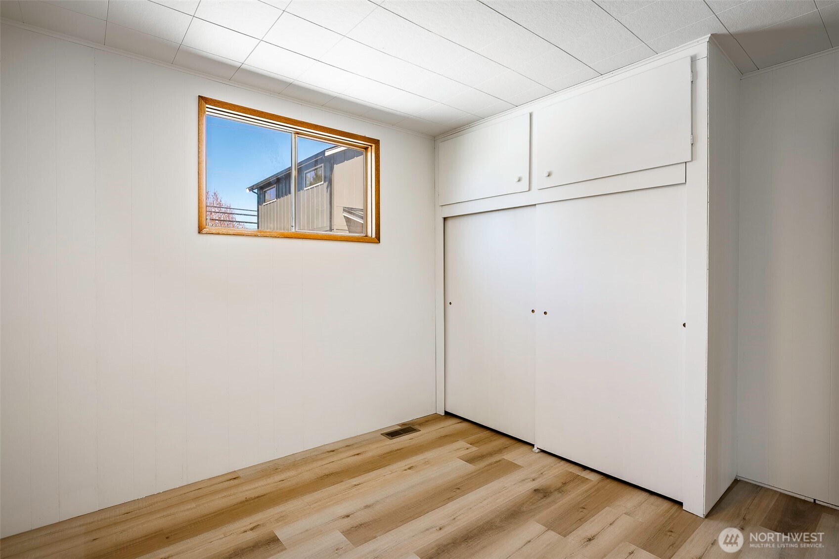 215 E Front Street , Lynden, WA 98264