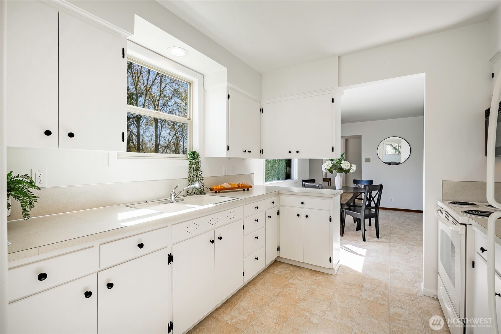 215 E Front Street , Lynden, WA 98264
