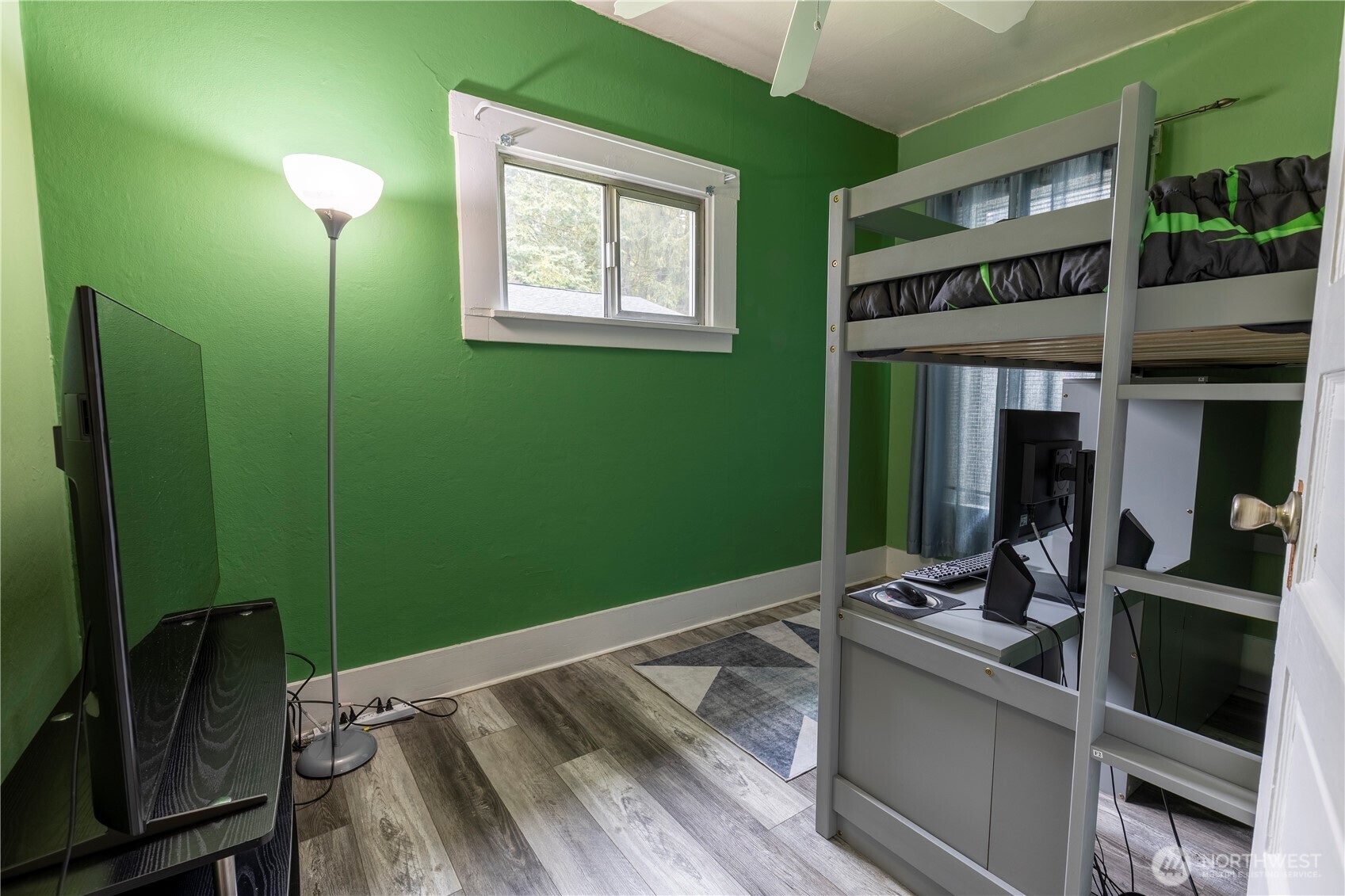 1088 Beach Avenue #A, Marysville, WA 98270