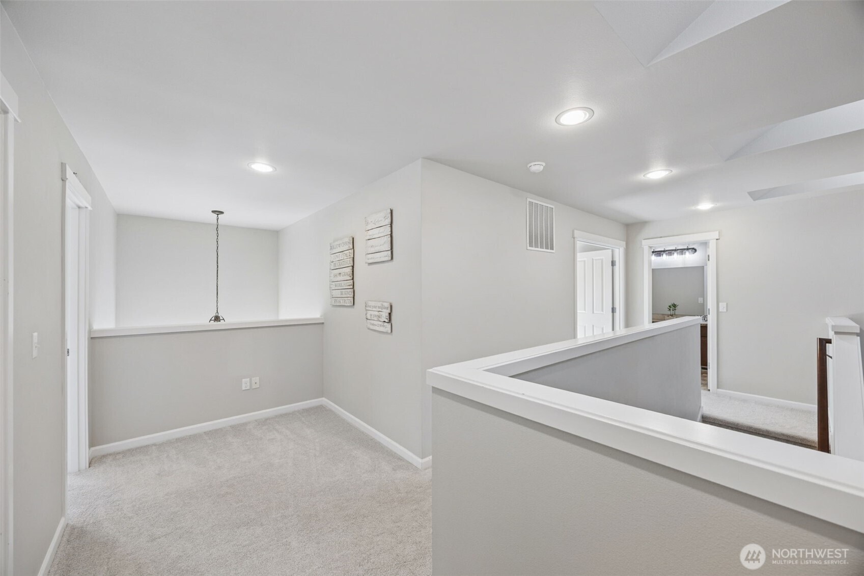 3915 Rossberg Street SE, Lacey, WA 98503
