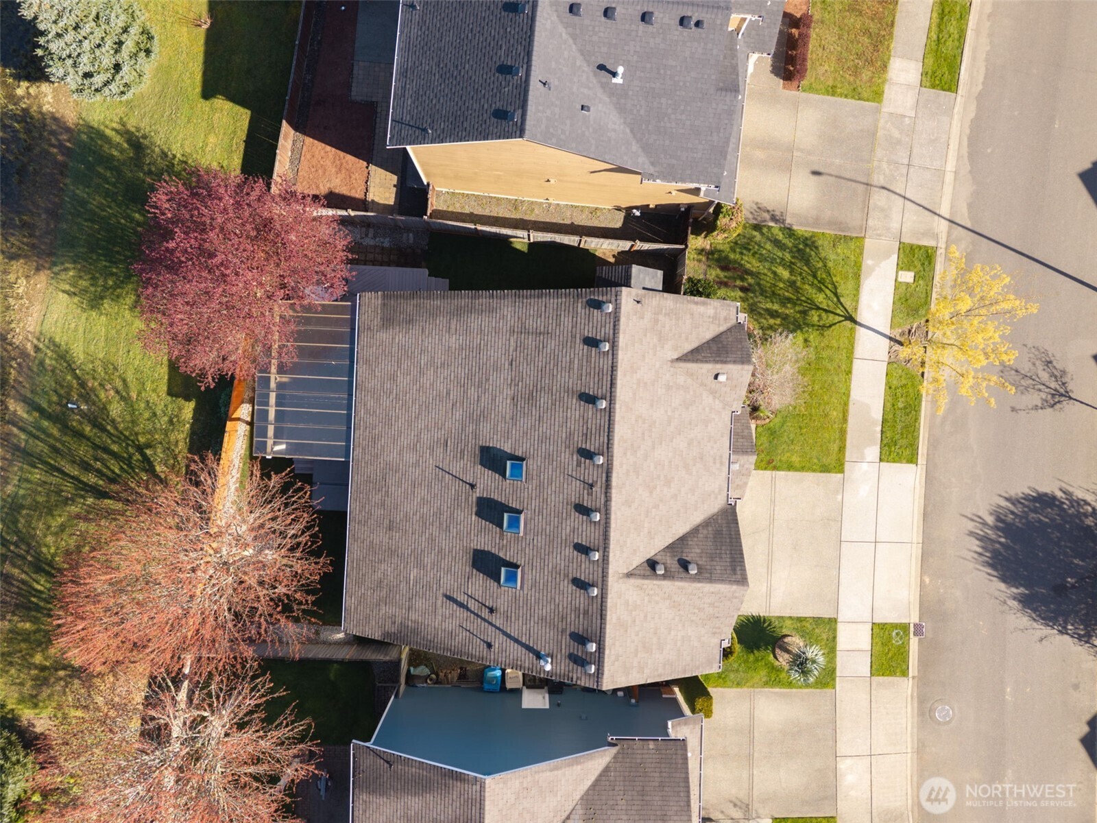 3915 Rossberg Street SE, Lacey, WA 98503