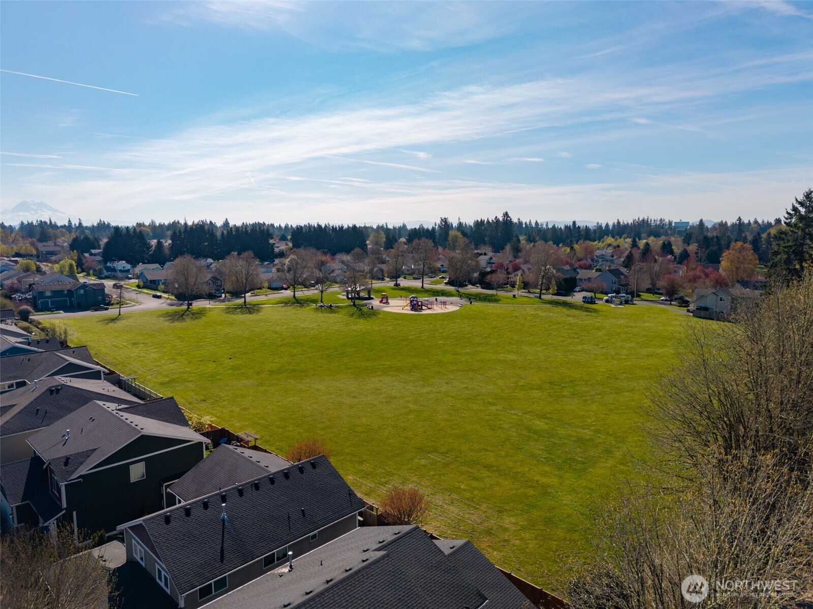 3915 Rossberg Street SE, Lacey, WA 98503