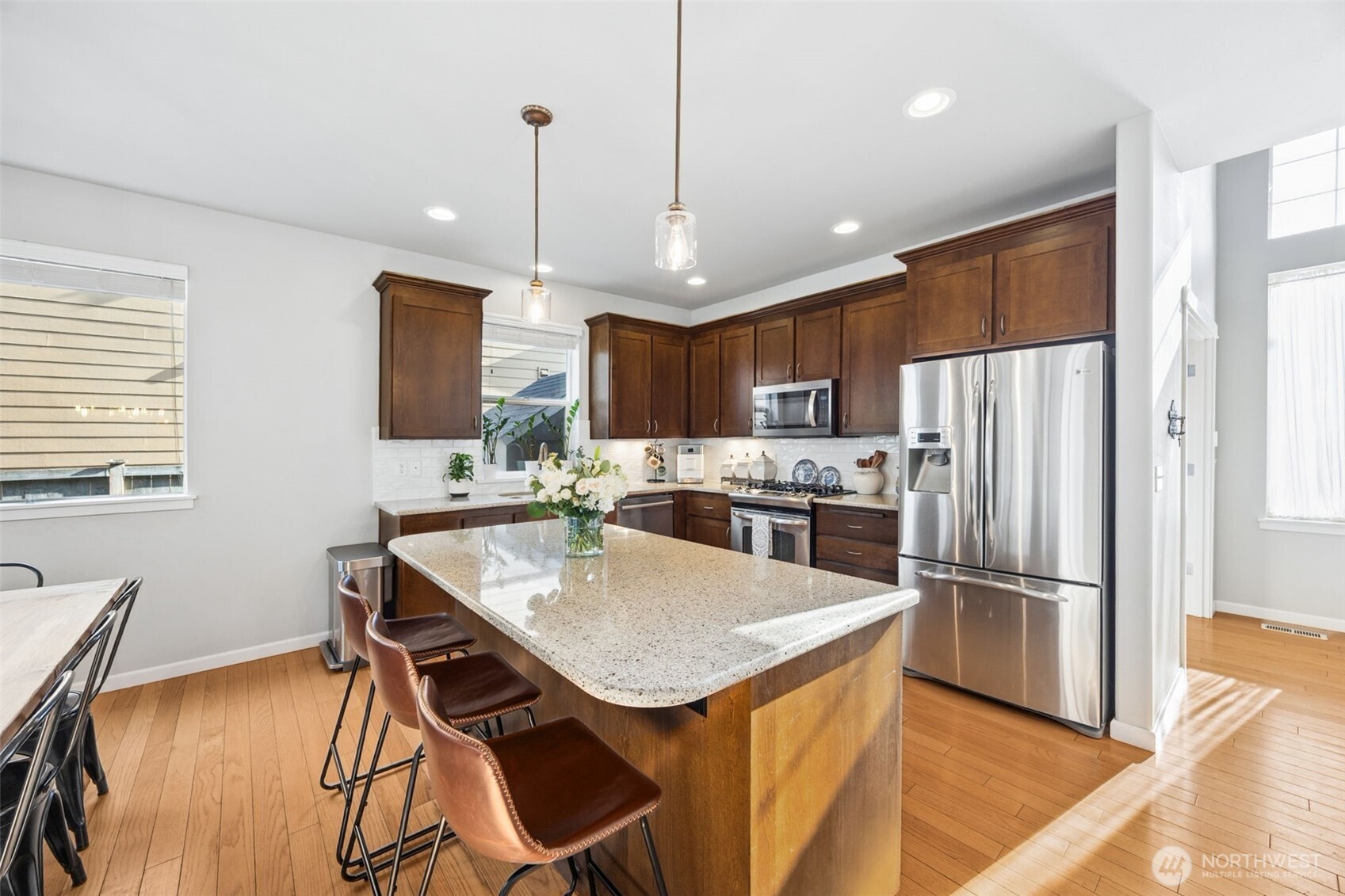 3915 Rossberg Street SE, Lacey, WA 98503