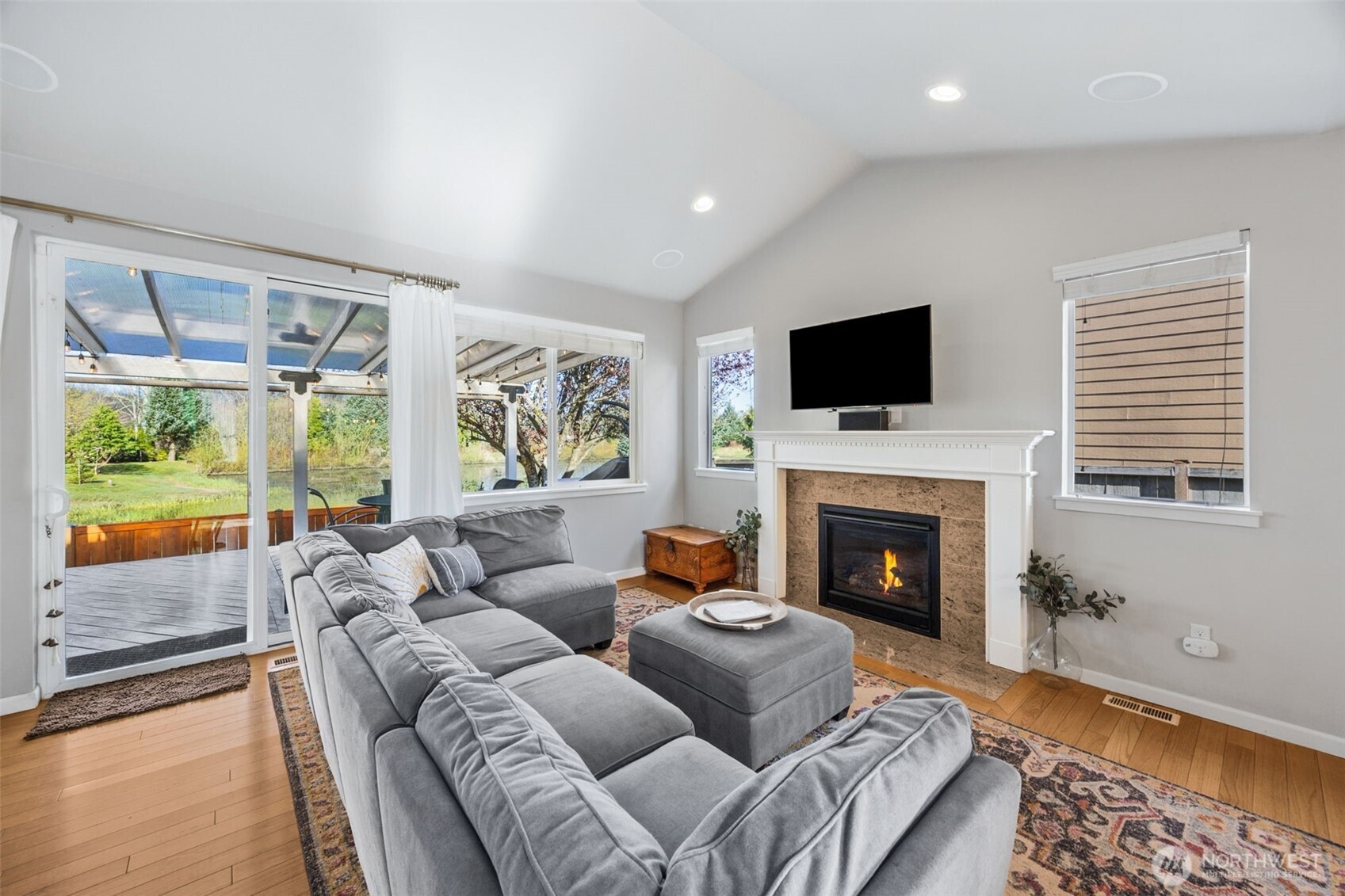 3915 Rossberg Street SE, Lacey, WA 98503