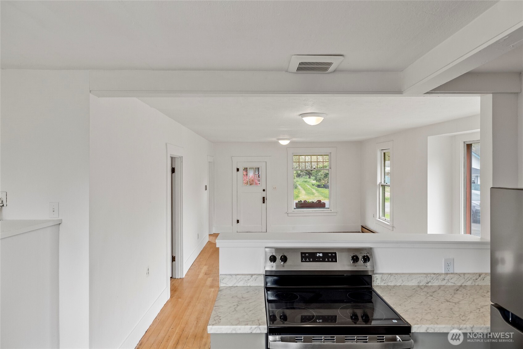 12372 Bartl Street , Clear Lake, WA 98235