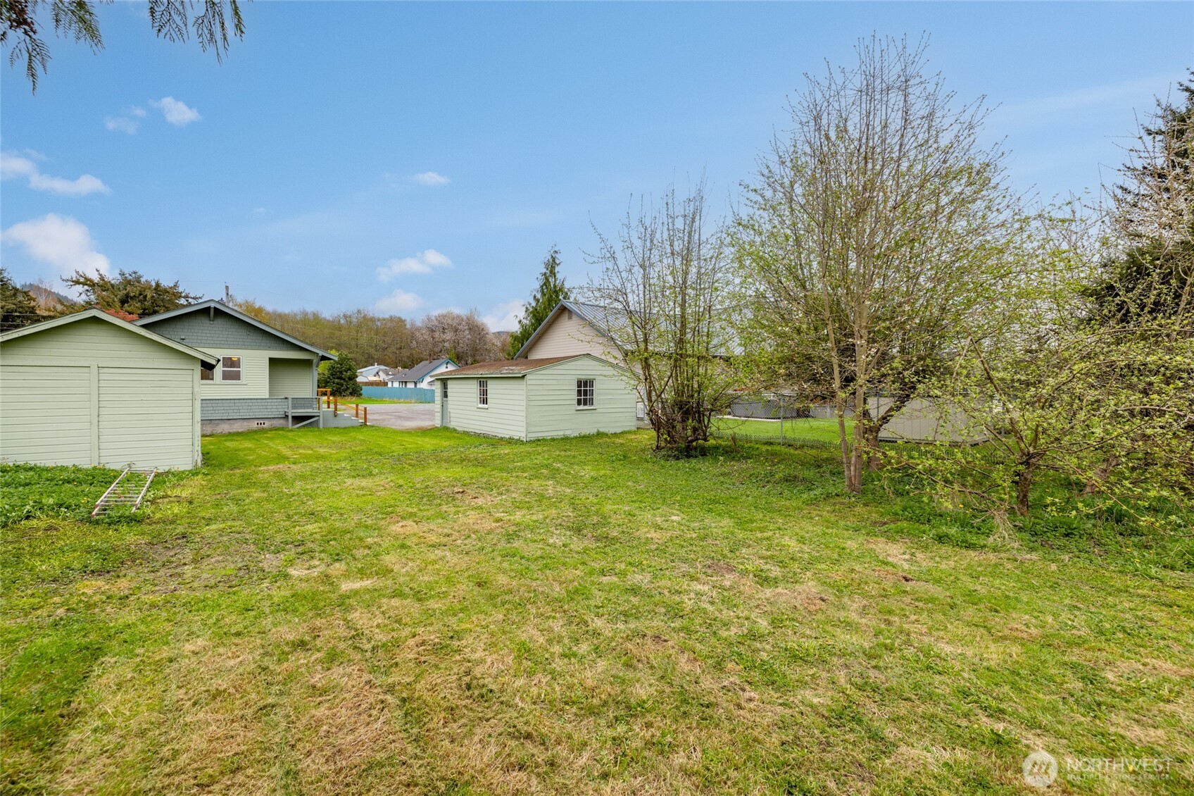 12372 Bartl Street , Clear Lake, WA 98235