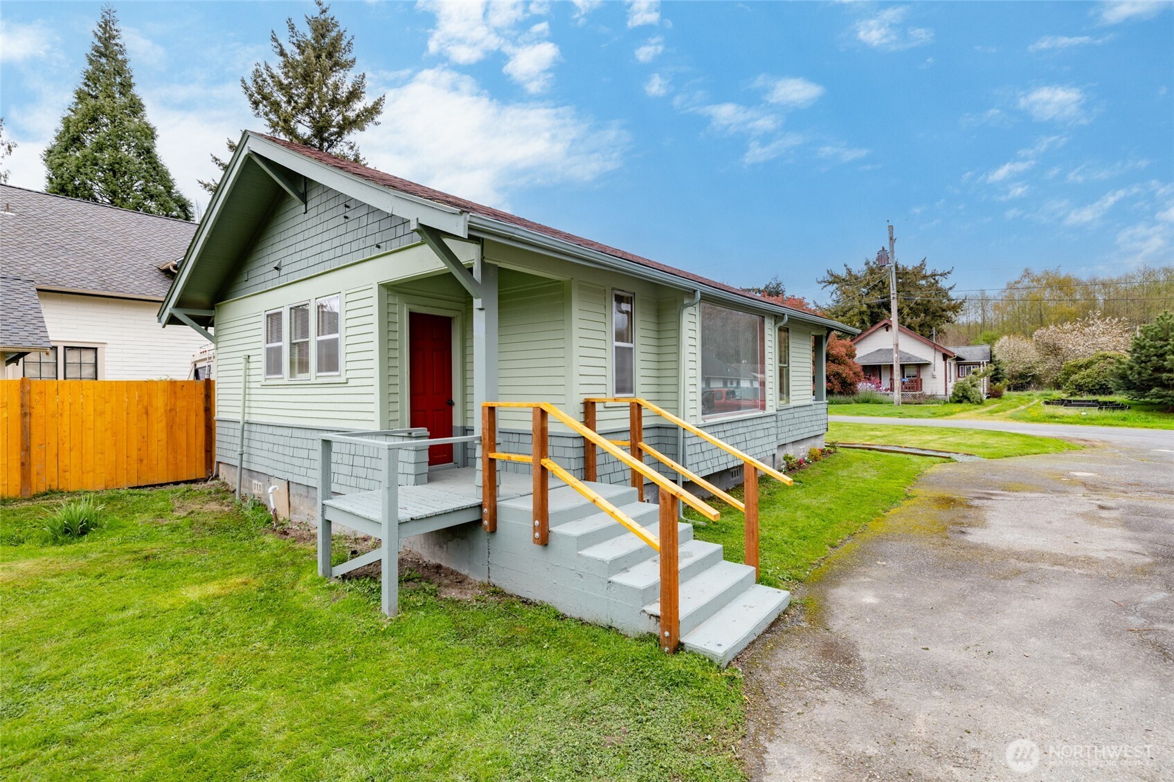 12372 Bartl Street , Clear Lake, WA 98235