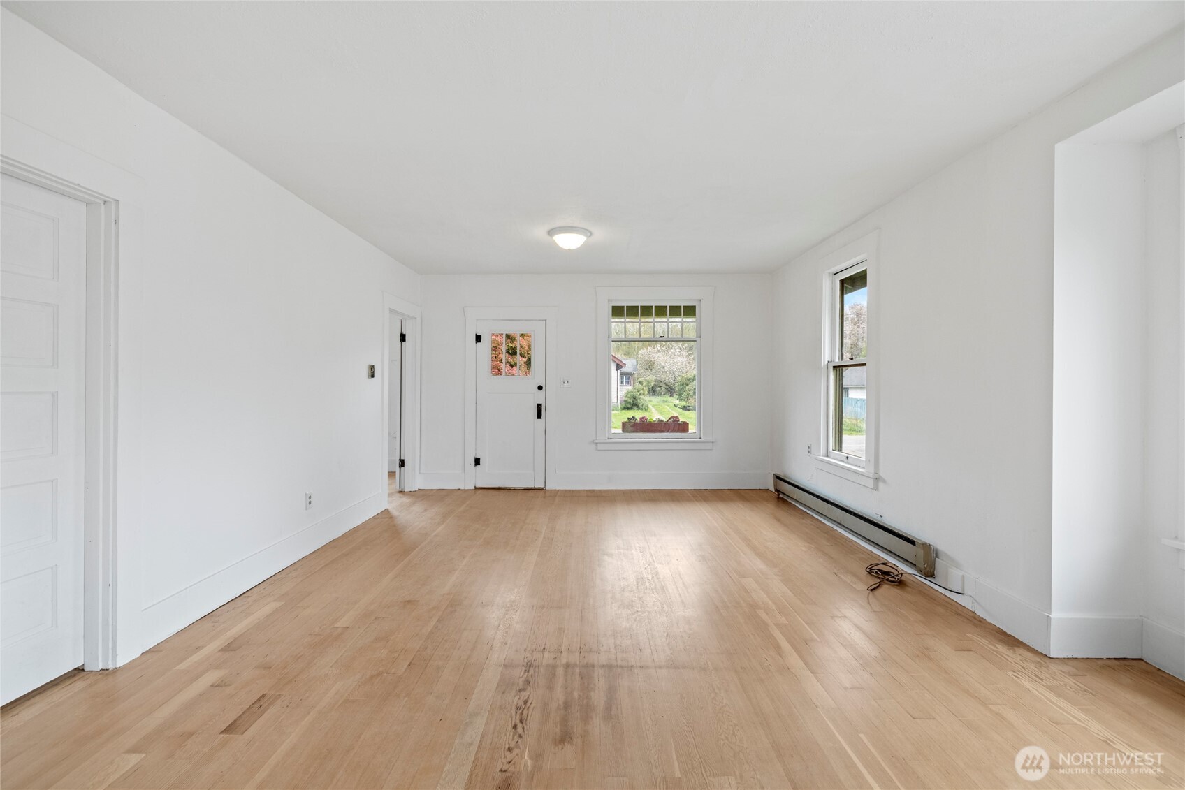 12372 Bartl Street , Clear Lake, WA 98235