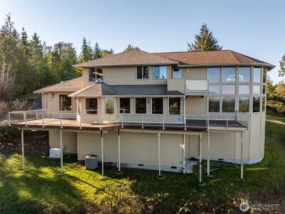 721 Sunset Heights Drive , Port Angeles, WA 98363