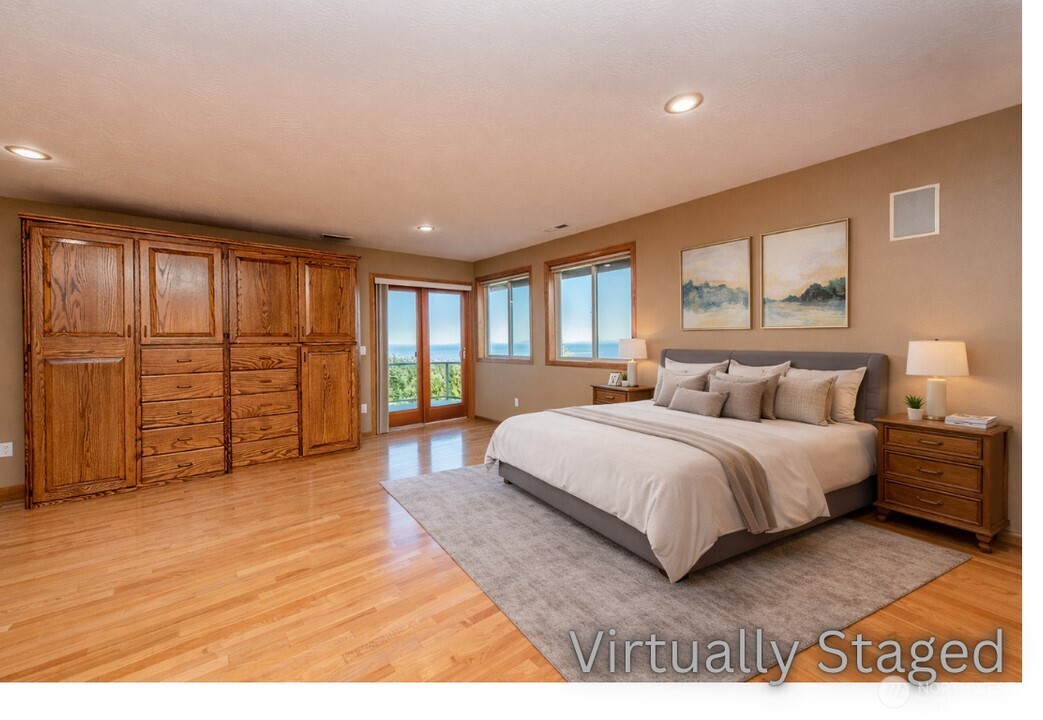 721 Sunset Heights Drive , Port Angeles, WA 98363