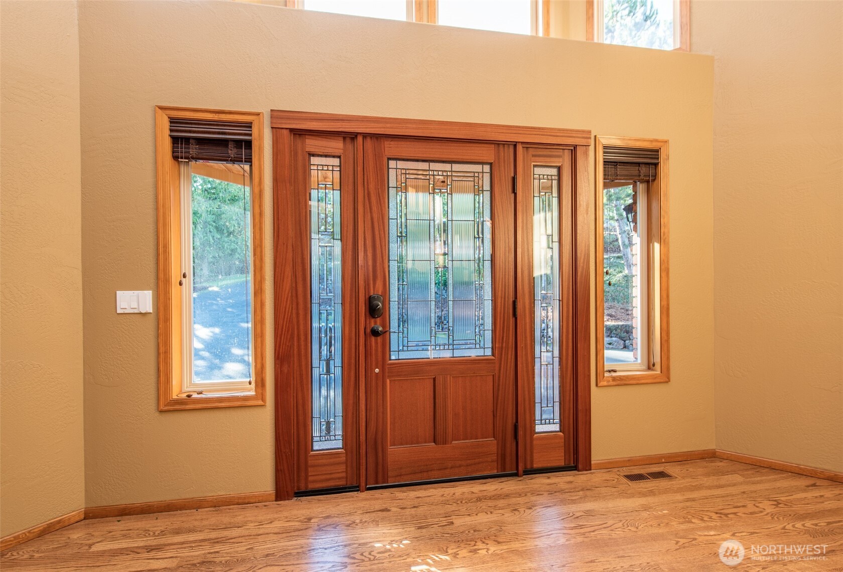 721 Sunset Heights Drive , Port Angeles, WA 98363