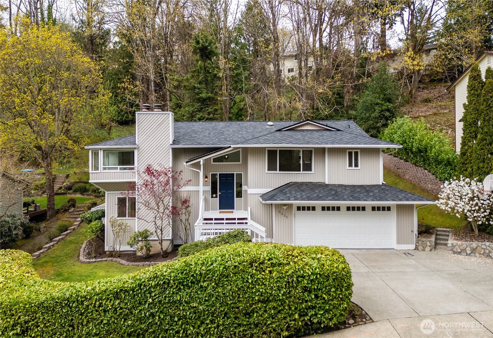 5235 Highland Drive , Bellevue, WA 98006