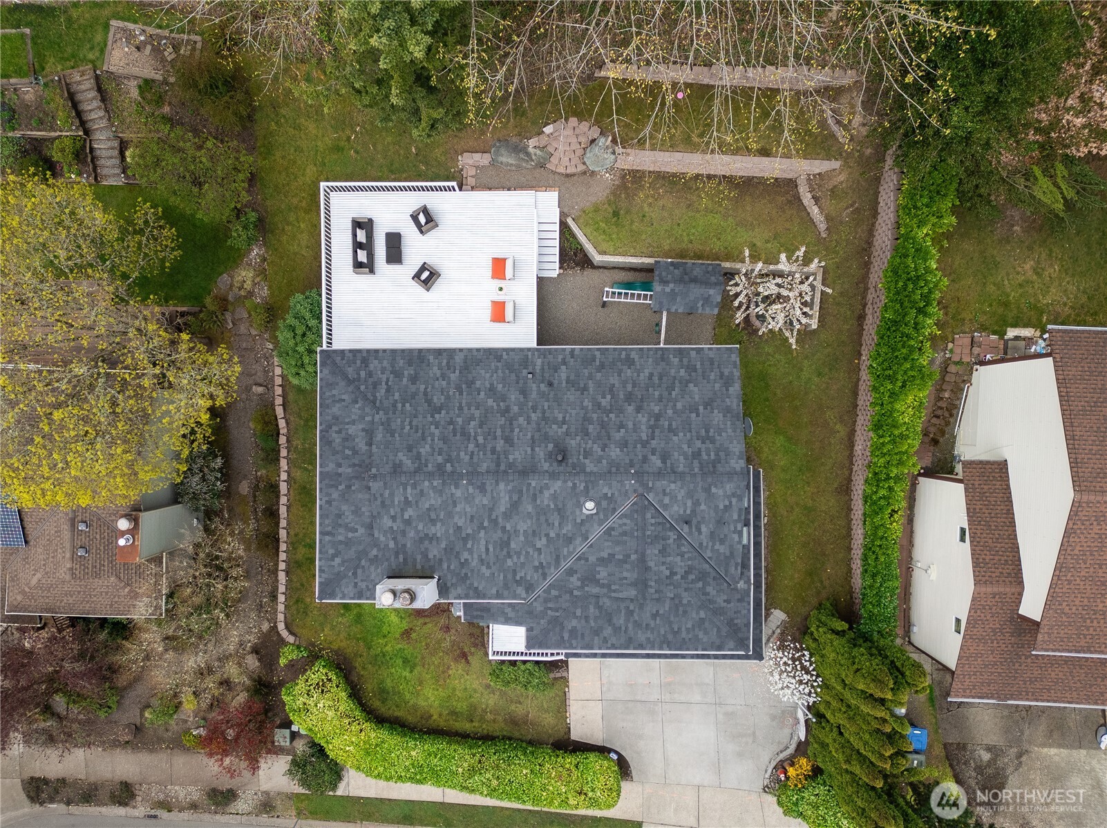 5235 Highland Drive , Bellevue, WA 98006