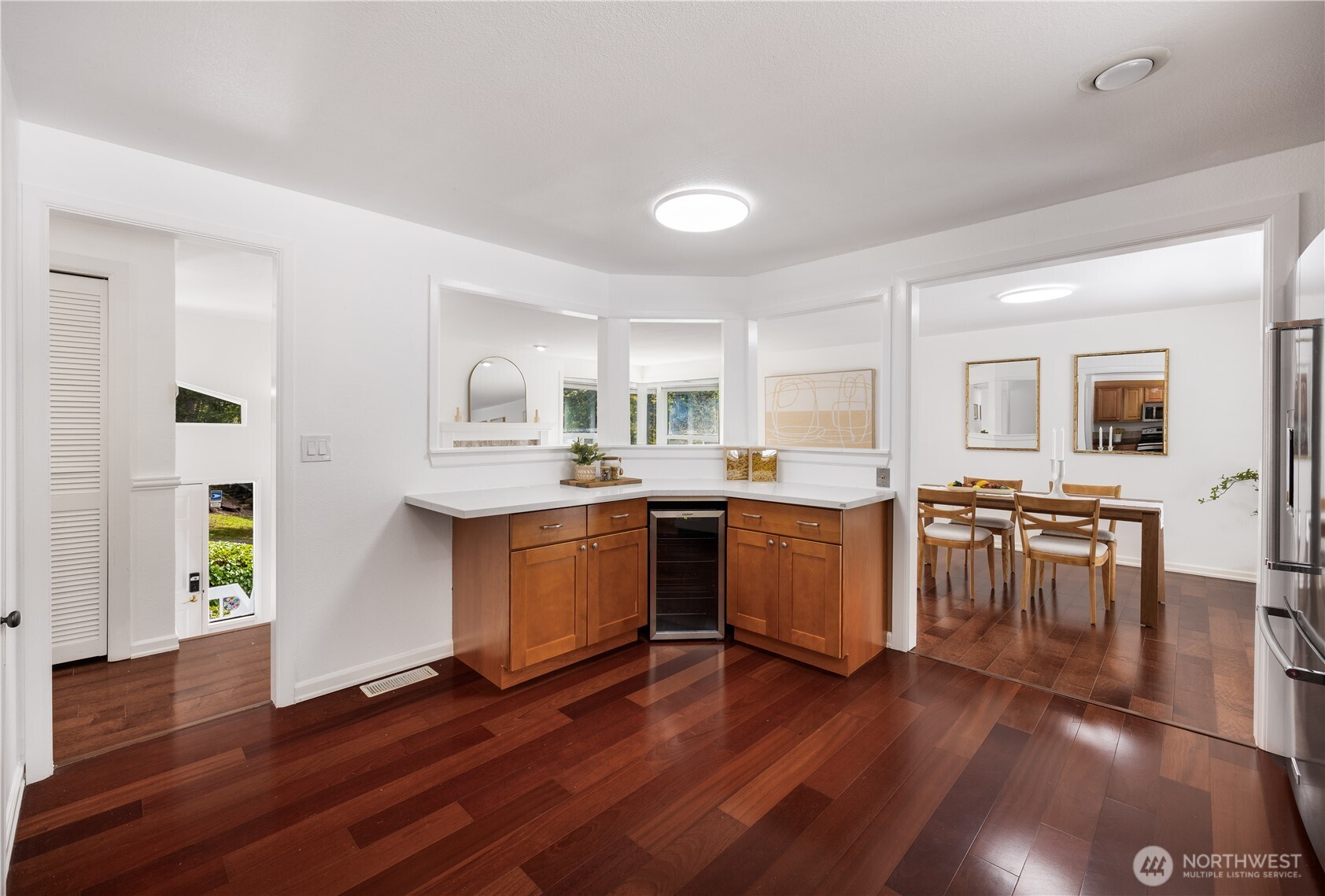 5235 Highland Drive , Bellevue, WA 98006