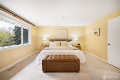 5235 Highland Drive , Bellevue, WA 98006 - Photo 14
