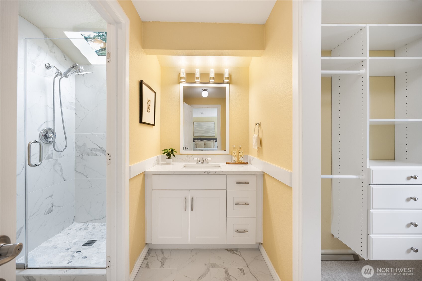 5235 Highland Drive , Bellevue, WA 98006