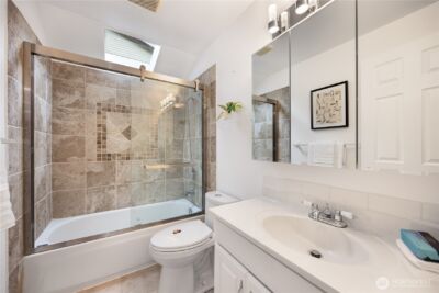 5235 Highland Drive , Bellevue, WA 98006 - Photo 21