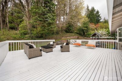 5235 Highland Drive , Bellevue, WA 98006 - Photo 32