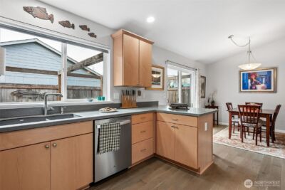 10149 Albany Park Lane SW, Rochester, WA 98579 - Photo 6