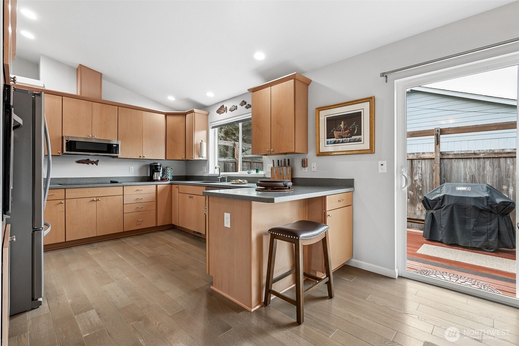 10149 Albany Park Lane SW, Rochester, WA 98579