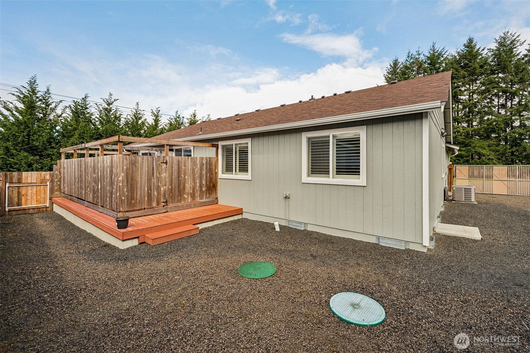 10149 Albany Park Lane SW, Rochester, WA 98579