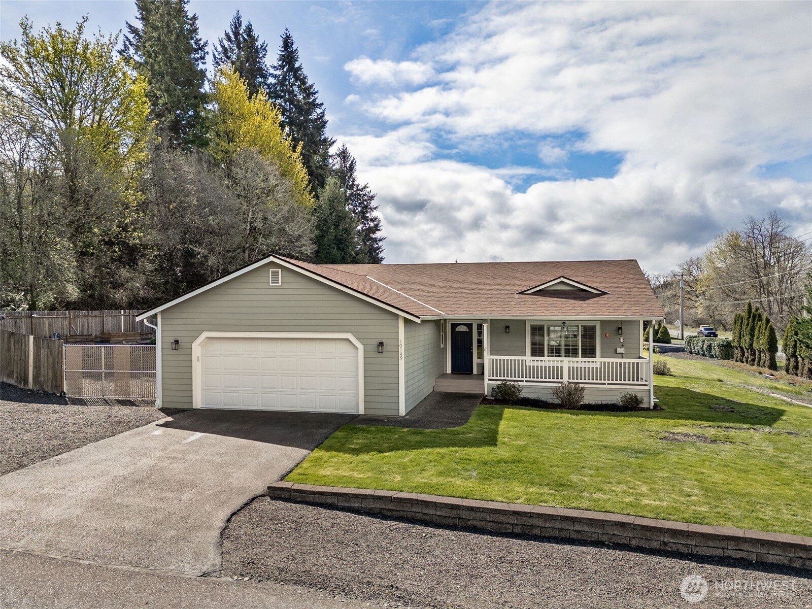 10149 Albany Park Lane SW, Rochester, WA 98579