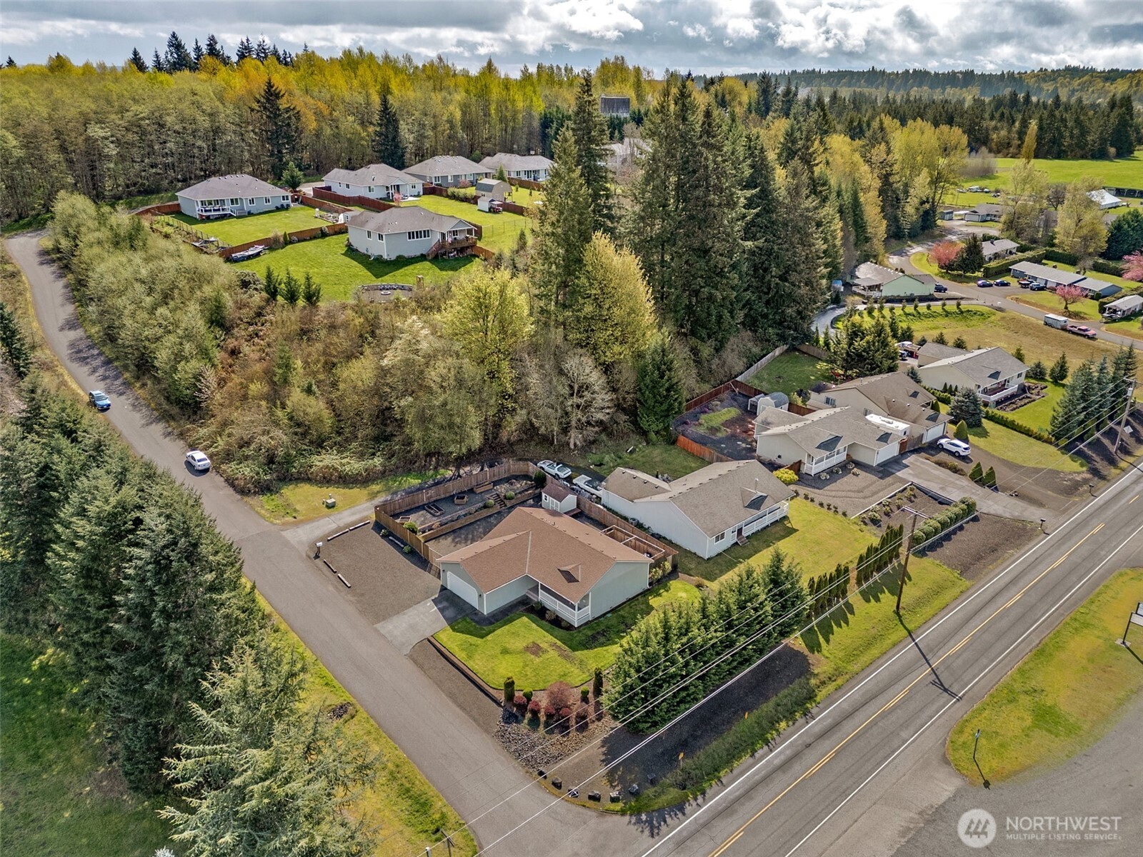10149 Albany Park Lane SW, Rochester, WA 98579