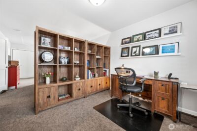 10149 Albany Park Lane SW, Rochester, WA 98579 - Photo 16