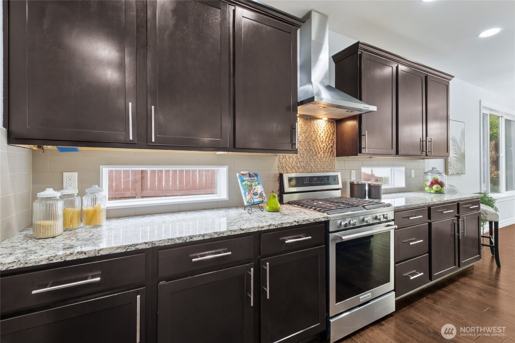 8023 173rd Avenue E, Sumner, WA 98390