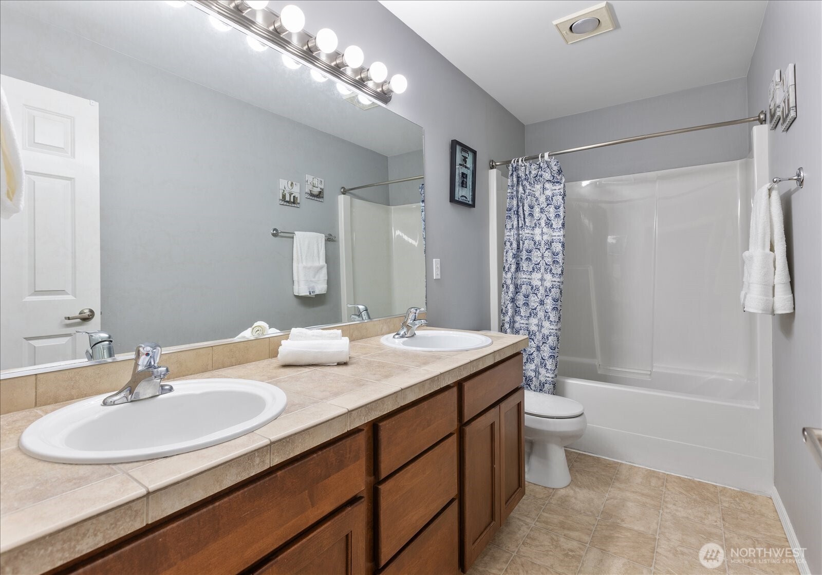 3815 161st Place SE, Bothell, WA 98012