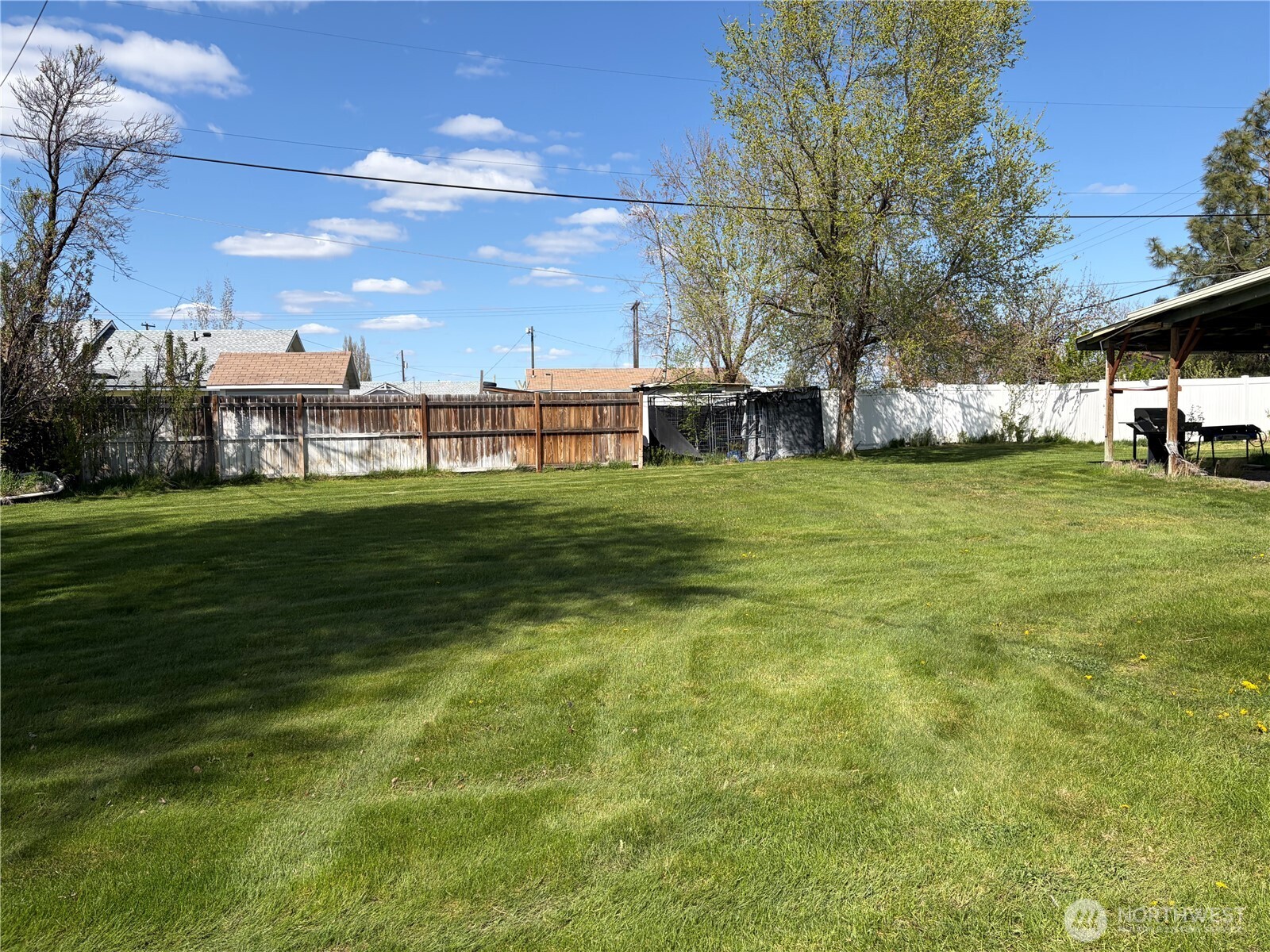 120 E Lewis Street , Coulee City, WA 99115
