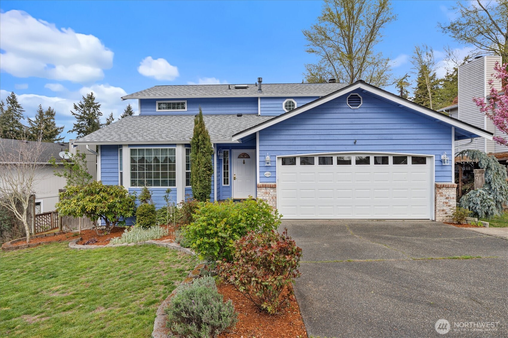 4220 SW 337th Place , Federal Way, WA 98023