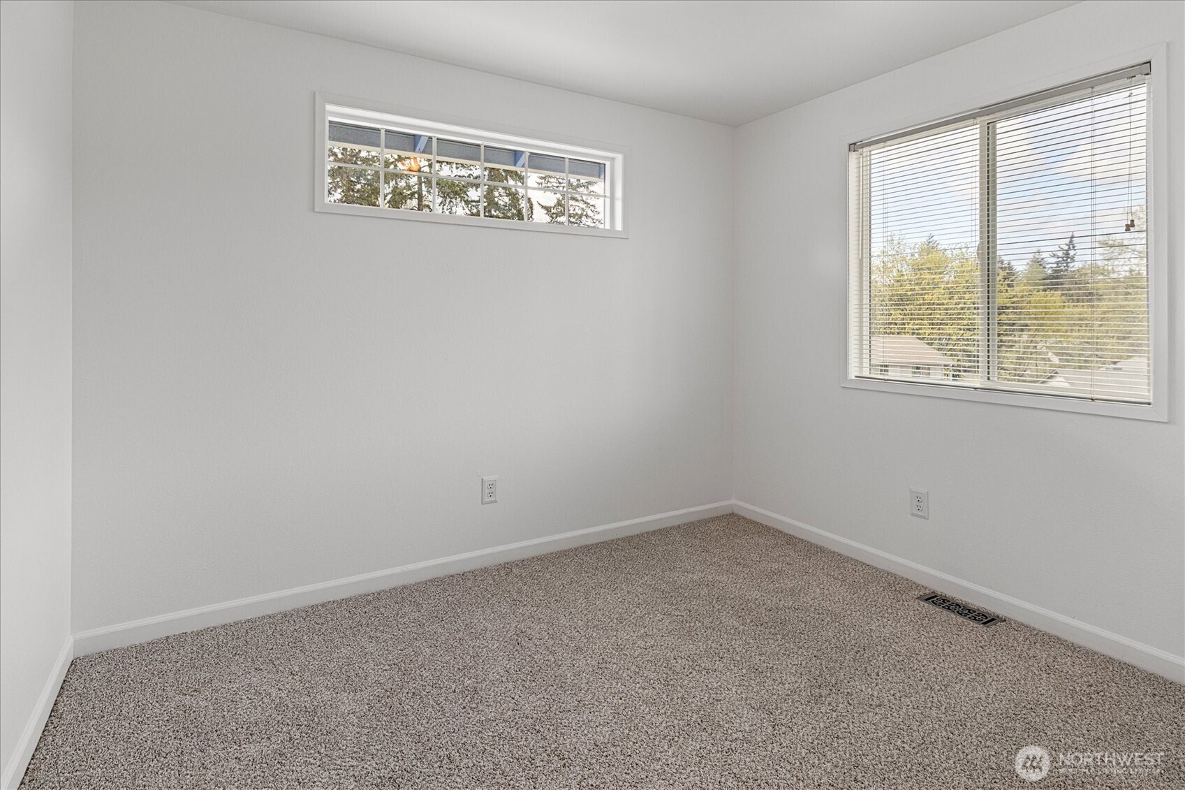 4220 SW 337th Place , Federal Way, WA 98023