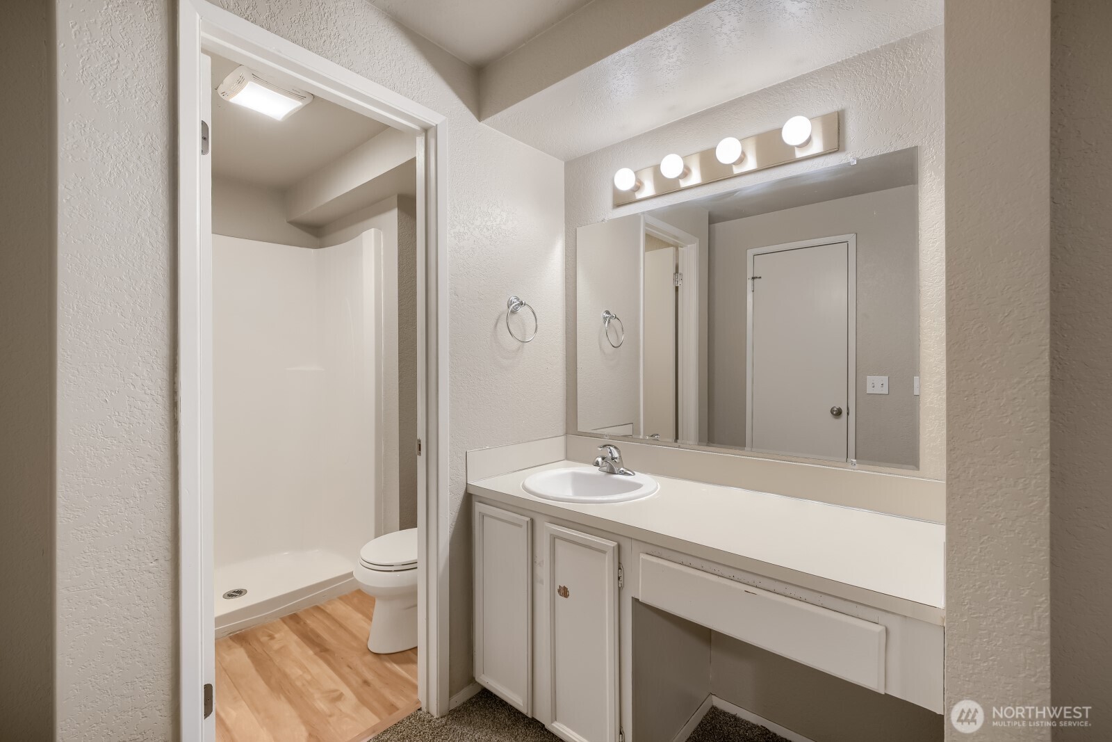 30912 11th Avenue SW, Federal Way, WA 98023