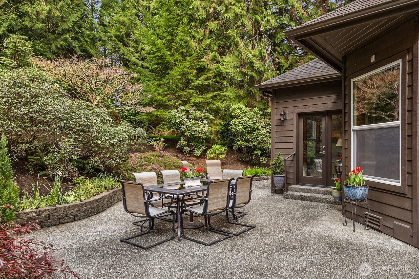 8387 NE Sumanee Place , Bainbridge Island, WA 98110