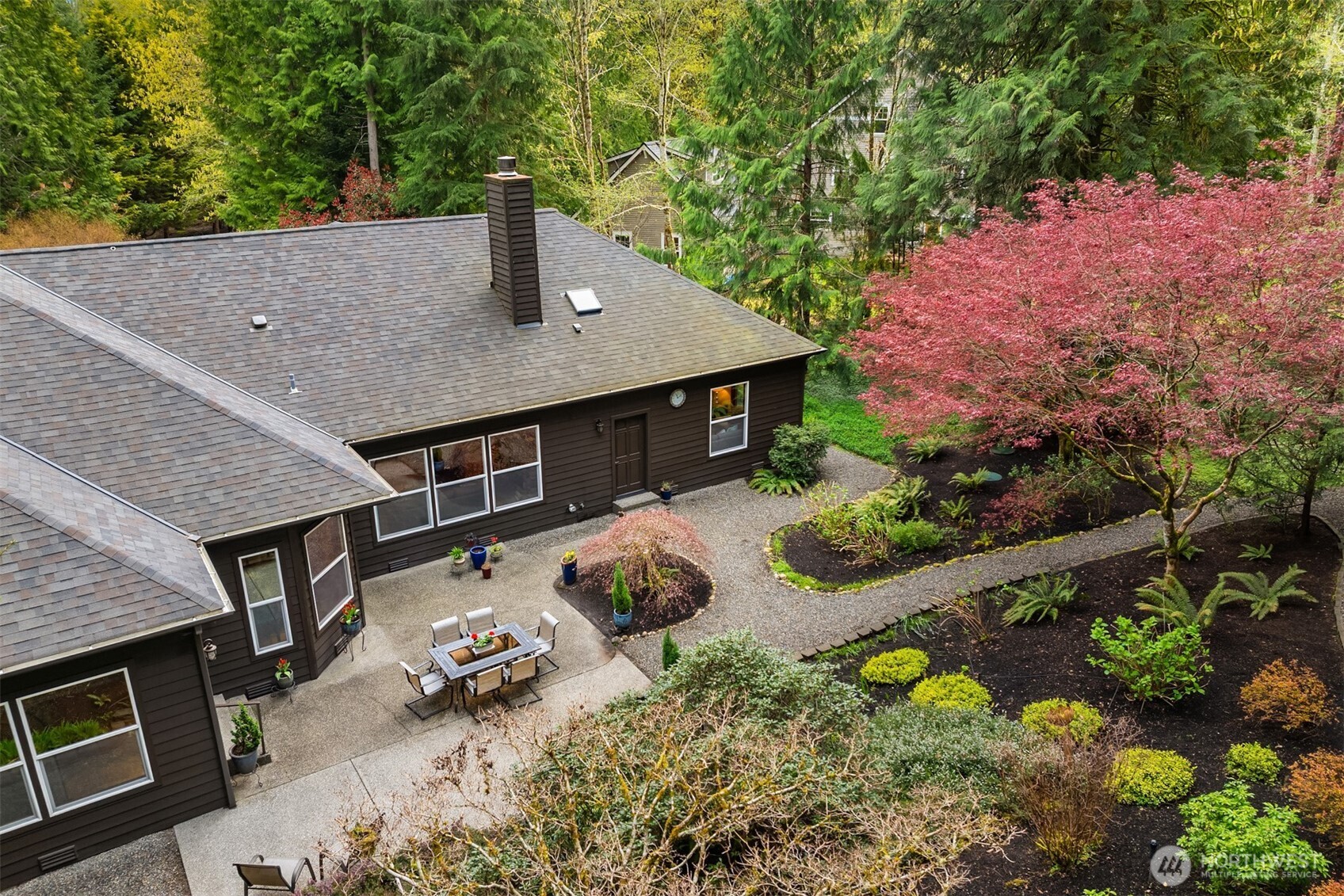8387 NE Sumanee Place , Bainbridge Island, WA 98110