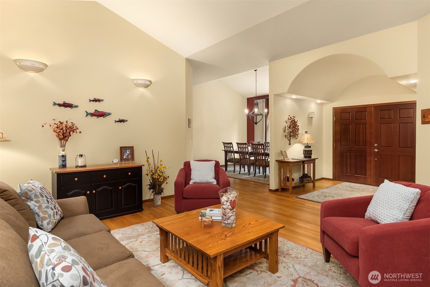 8387 NE Sumanee Place , Bainbridge Island, WA 98110