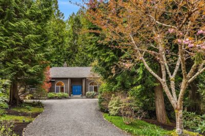 8387 NE Sumanee Place , Bainbridge Island, WA 98110 - Photo 31