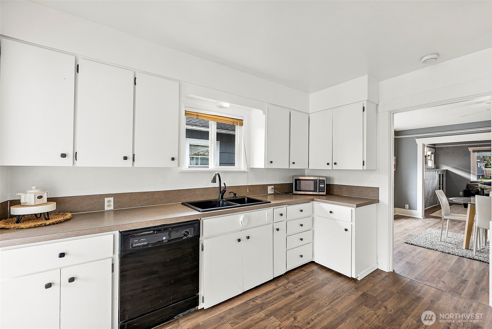 4515 Pacific Avenue , Tacoma, WA 98418