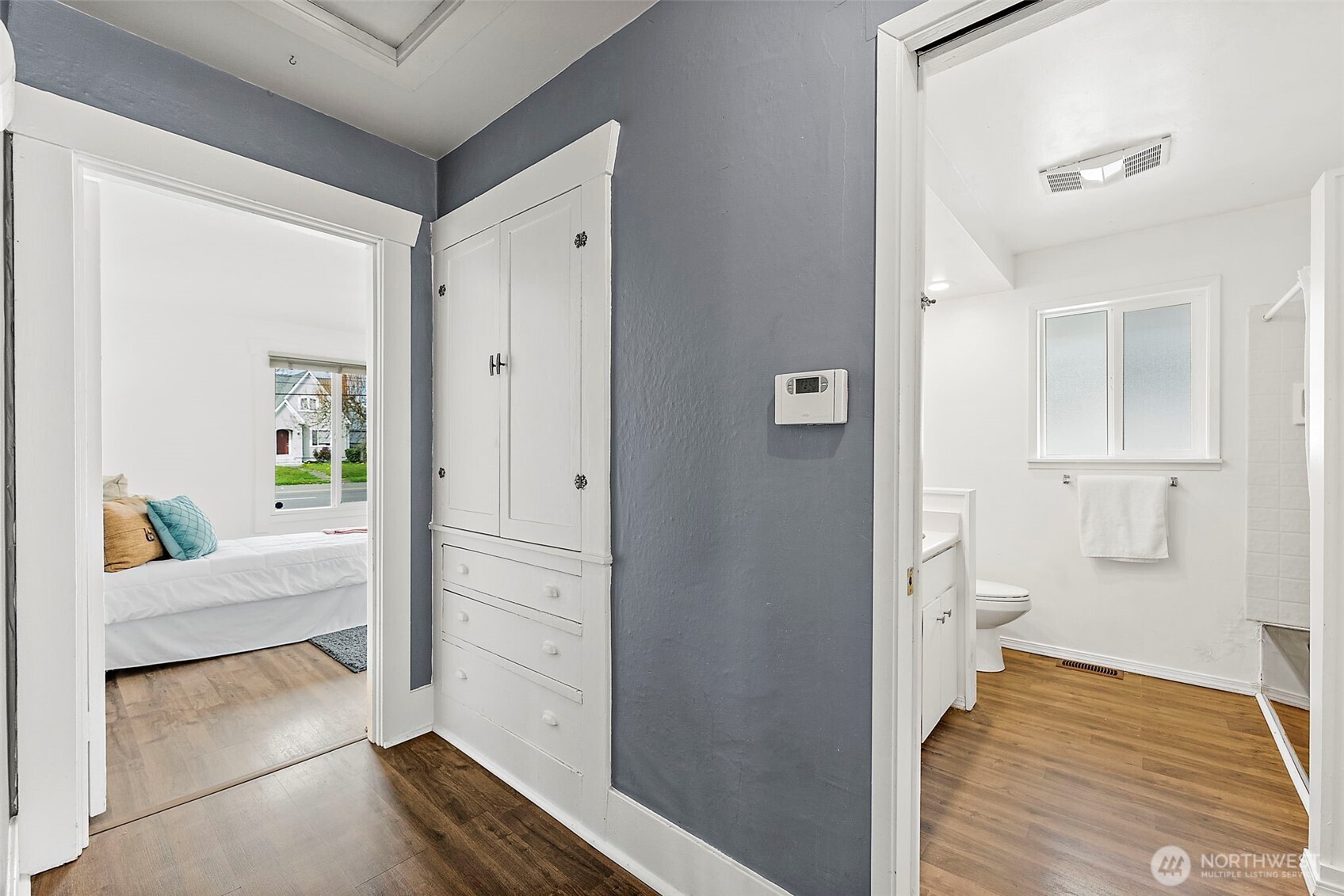 4515 Pacific Avenue , Tacoma, WA 98418