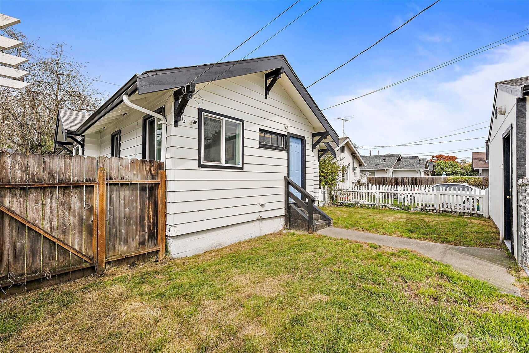 4515 Pacific Avenue , Tacoma, WA 98418